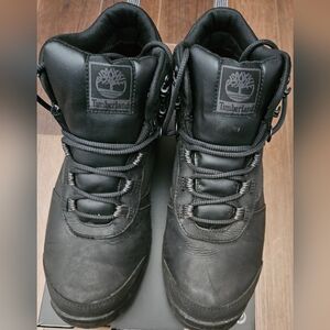 Men's black size 10m used timberland hiking boots